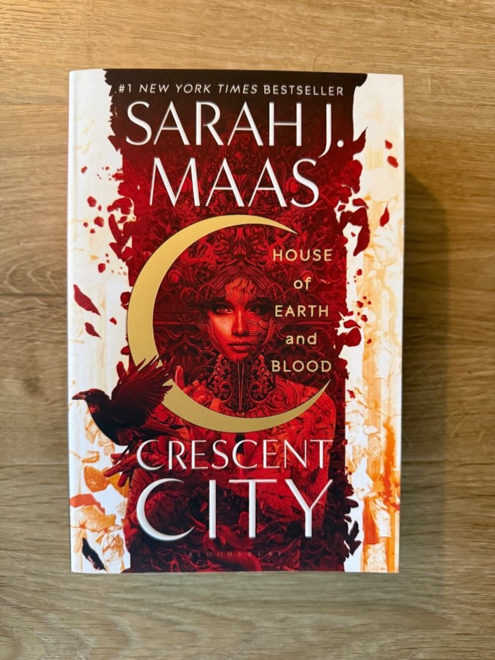 Crescent City House of Earth and Blood by Sarah J Maas 978-1635574043